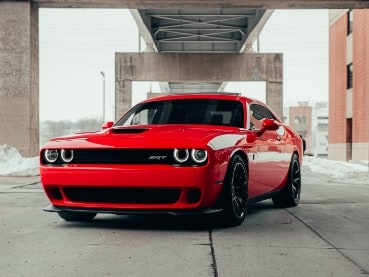 レッドのスポーツカー